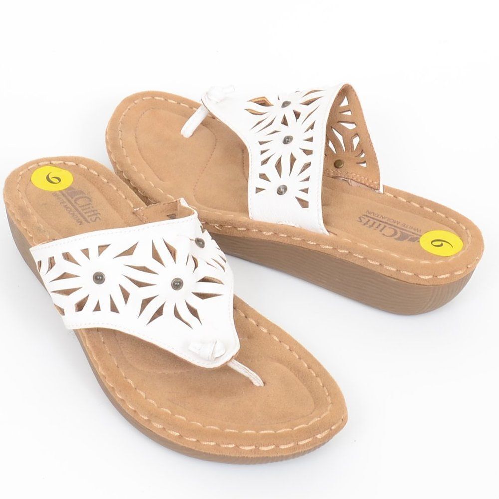 Cliffs by White Mountain Thong Wedge Flip‎ Flop Sandals Women's 9 Beachy Summer